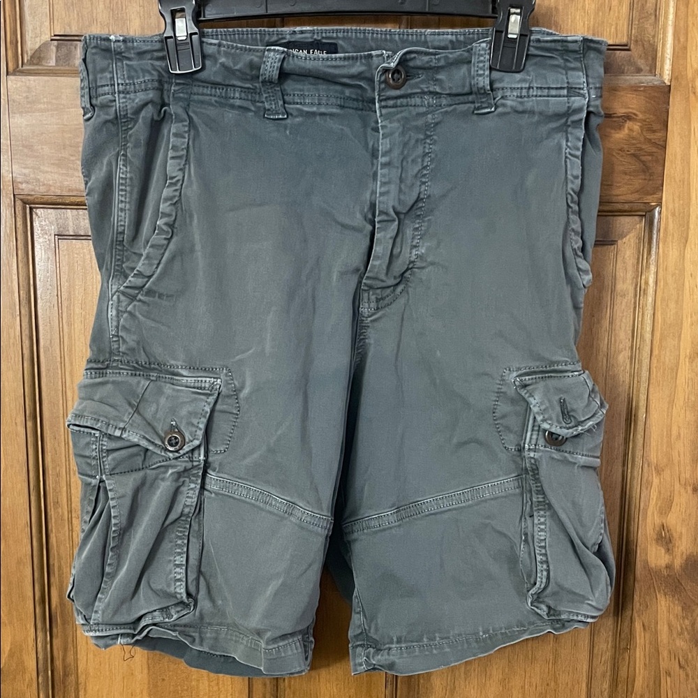 American Eagle Men's Gray Cargo Shorts Size 34 Classic Extreme Flex